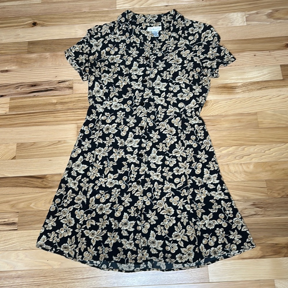 Talbots cap sleeve button front dress 35” collar to hem black and gold size 8